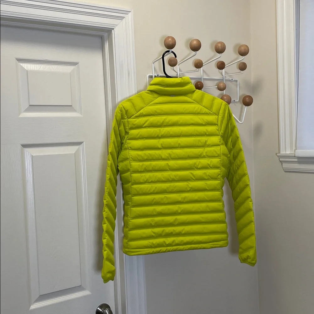 Mountain Hardwear - Outdoor Hard Shell Puffer Jacket - Lime Green - Small - Picture 5 of 10